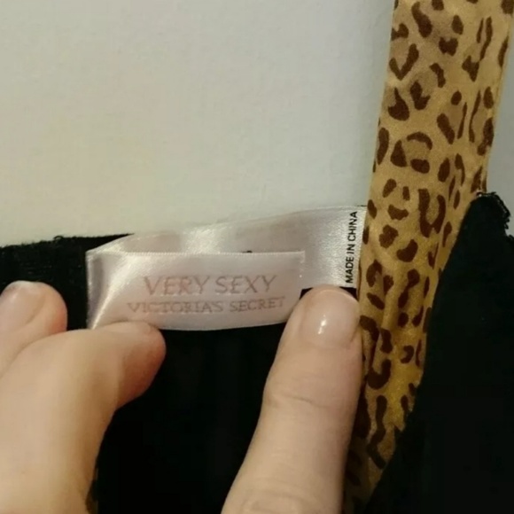 Victoria's Secret Very Sexy Black Sheer Nightie  M - Picture 7 of 9